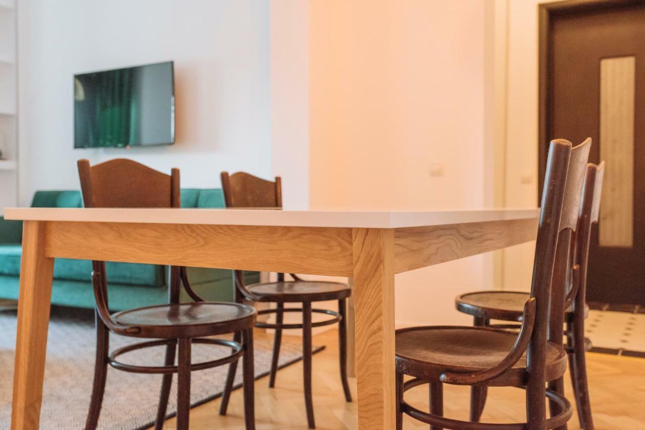 Brezoianu Spacious Flat Bukarest Kültér fotó